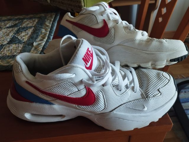 Zapatillas Nike Air Max Fusion Blancas y Rojas