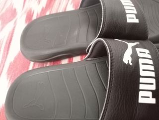 Chanclas Puma  Negras