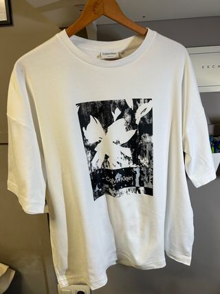Camiseta Calvin Klein - Blanca