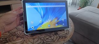 Tableta Android 15, pantalla HD de 10.1 pulgadas.