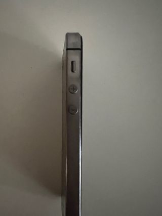 iPhone 5s nero - schermo danneggiato