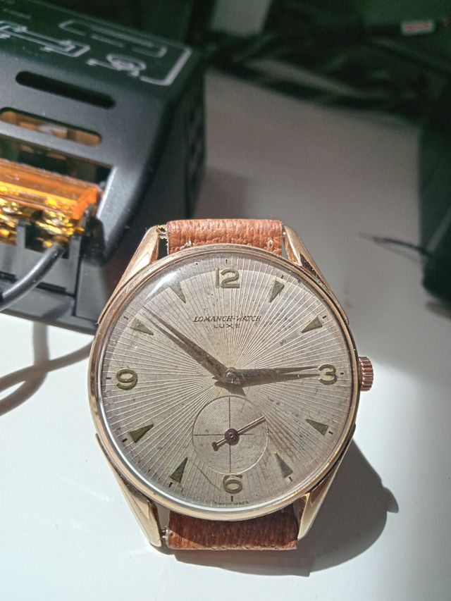 Reloj de cuerda con 60 años funciona perfectamente