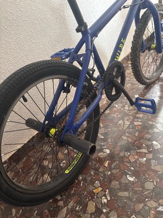BMX azul - bici niño con solo freno trasero