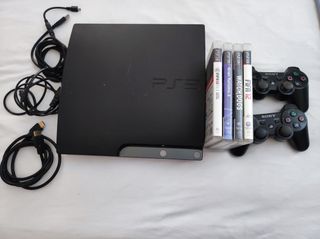 PS3 Slim 250GB + 5 juegos