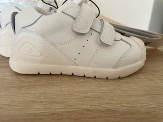 Zapatillas blancas biomecanics niño talla 21
