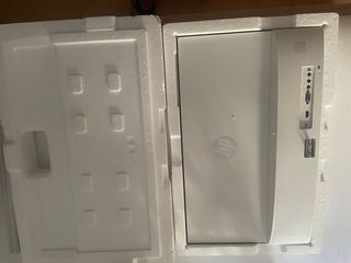 Monitor HP 24fw con Audio