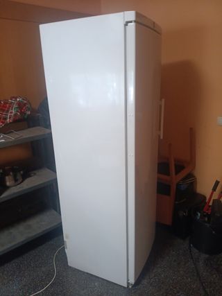 Congelador LIEBHERR Premium NoFrost