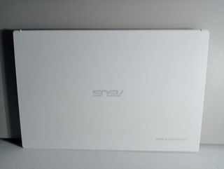 Asus Chromebook Plus Blanco