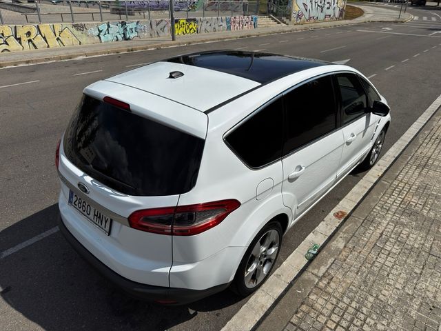 Ford S-MAX 2013