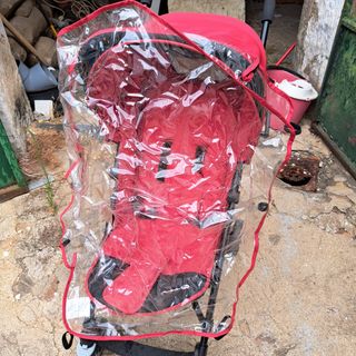 Silla paseo niño Safety roja, con capota para lluv