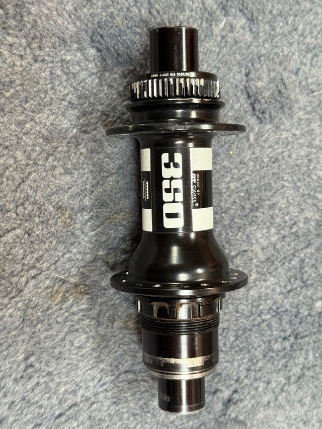 Buje trasero DT Swiss 350 Boost XD