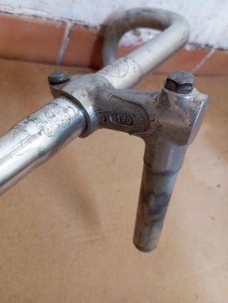Manillar y potencia bici carretera clásica Pivo