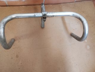 Manillar y potencia bici carretera clásica Pivo