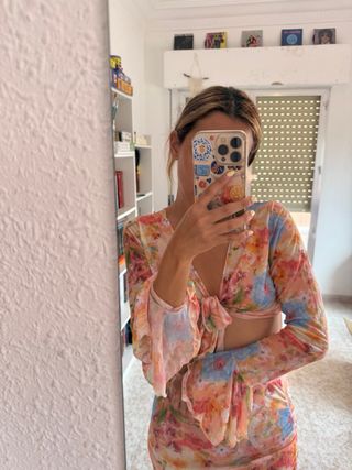 Conjunto top falda flores rosa