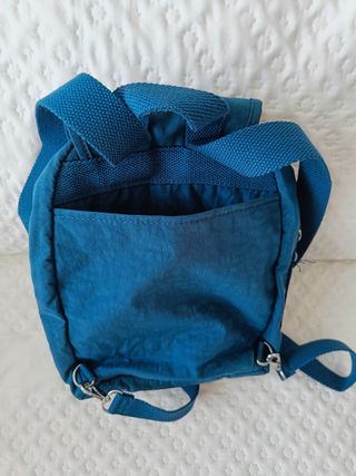 Mochila Kipling azul mediada