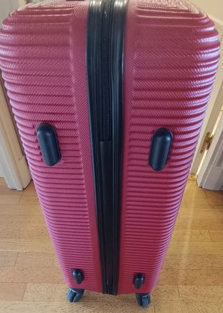 Maleta roja grande viaje