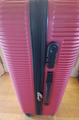 Maleta roja grande viaje