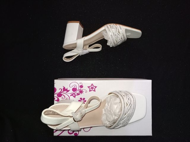 ✅Tacones blancos de mujer