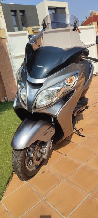 Suzuki Burgman 400 ABS