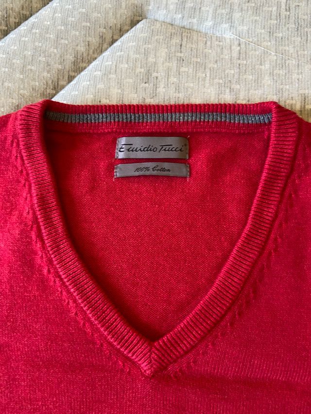 Jersey Emidio Tucci rojo - Cuello pico