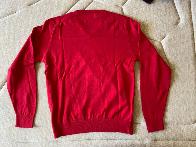 Jersey Emidio Tucci rojo - Cuello pico