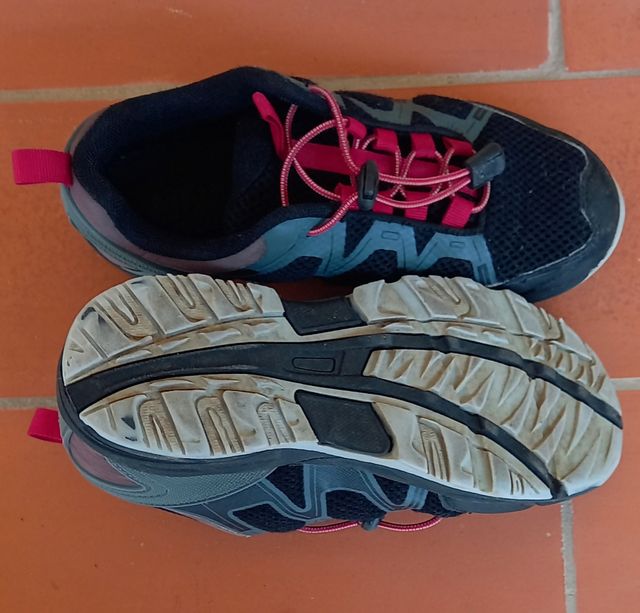 Zapatillas montaña Mango niña 33