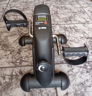 Pedaleador.
Mini Bicicleta estática Q-Max