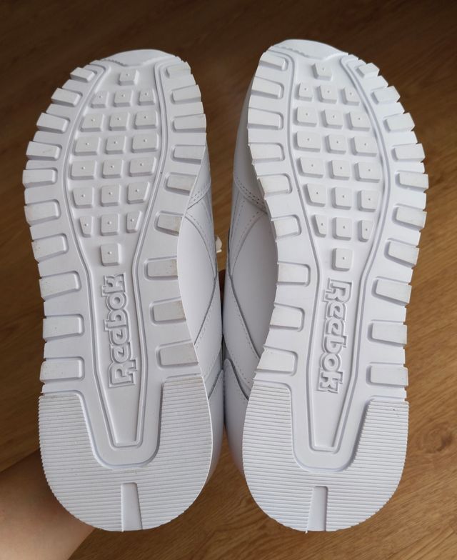 Sneekers Reebok, brand new original