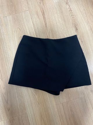 Falda pantalón Zara negra