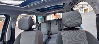 Renault Grand Scenic 2012