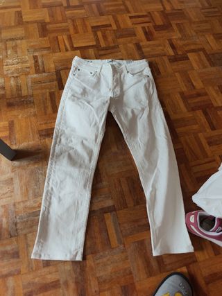 Pantalones blancos hombre