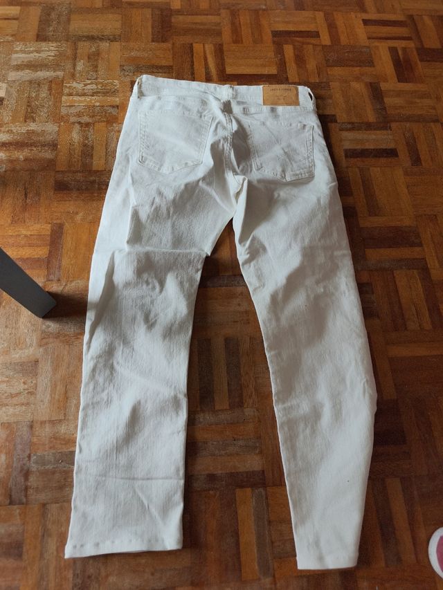 Pantalones blancos hombre