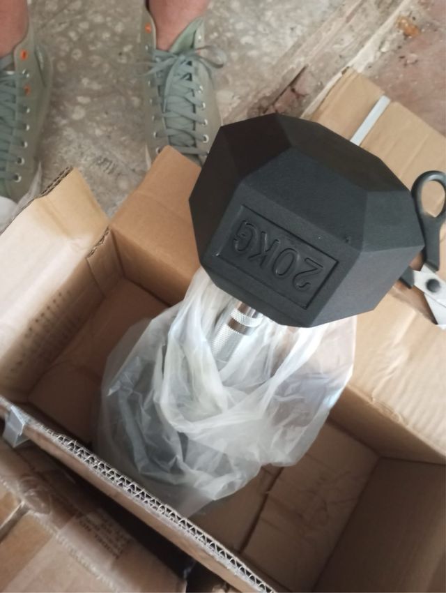 NUOVI manubri esagonali di tutti i pesi