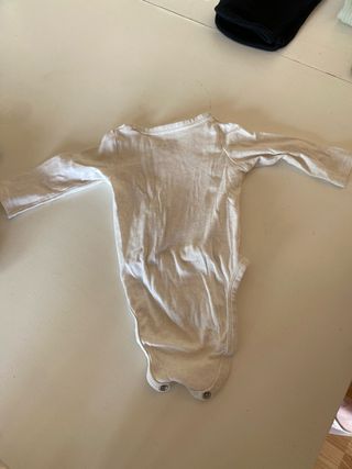 Body bebé beige-blanco manga larga
