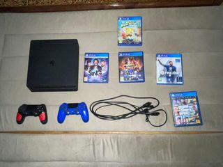 PS4 (PlayStation 4) Slim - 5 juegos-2mandos 
