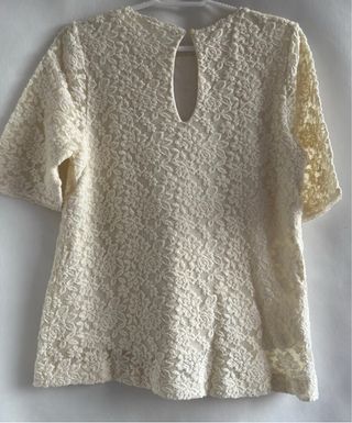 Blusa Massimo Dutti encaje beige