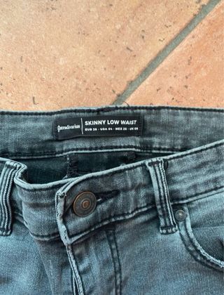 Jeans Stradivarius skinny grigio