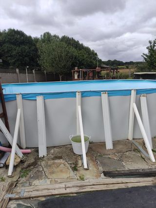 Piscina desmontable 7.3mx4m