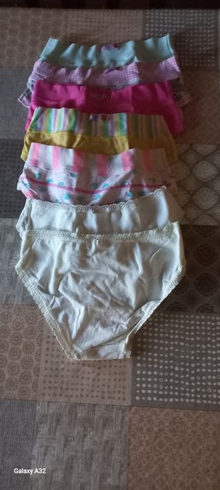 Slip bambina 5/6 anni, cotone