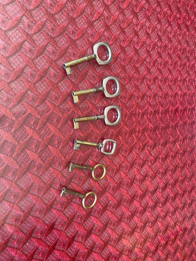 6 llaves de armario antiguos unidades