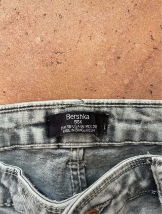 Jeans Bershka grigi vita alta