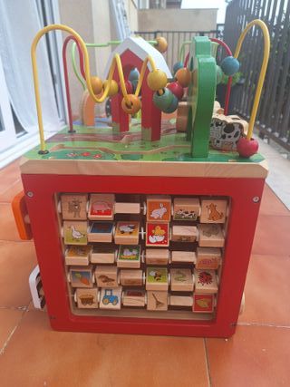 Cubo de Actividades Bebés - Madera