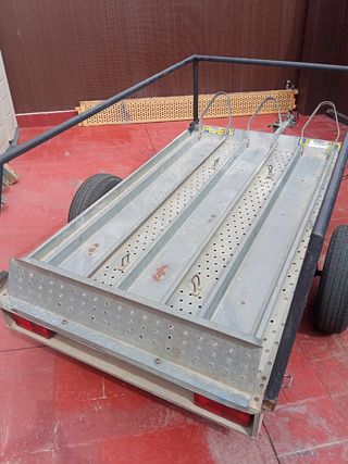 Alquiler remolque carro portamotos , quad 