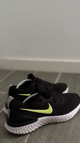 Zapatillas Nike React - Negras/Amarillas