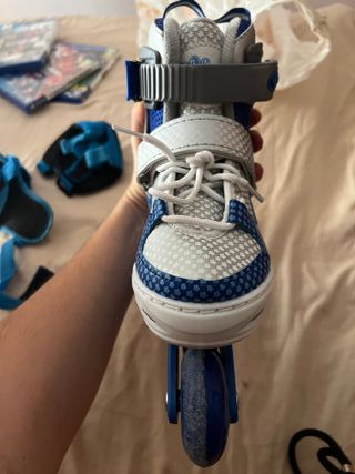 Patines infantiles con protecciones