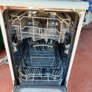 Lavavajillas BECKEN compacto