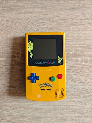 Game Boy Color Pikachu Amarillo