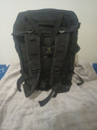 Mochila táctica negra