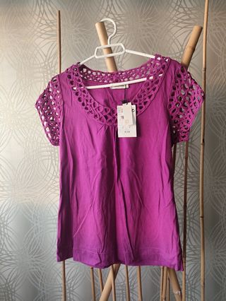Camiseta Tintoretto morada M - NUEVA