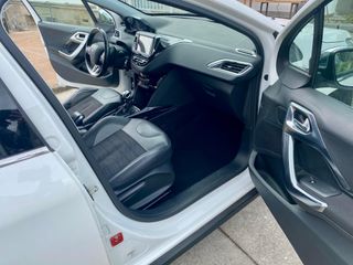 Peugeot 2008 120 CV | 6 MESES DE GARANTÍA